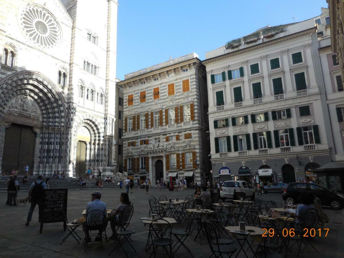 Appartamento Loft Fronte Cattedrale Genova Esterno foto